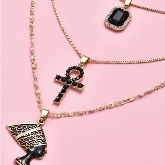 Eternal Queen 18K Gold Plated Necklace - Picture 2 of 4